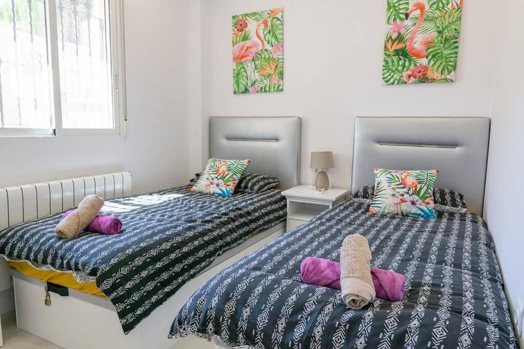 Casa Lilly-Rose, A Beautiful 3 Bedroom Detached Villa A Short Walk To The Villamartin Plaza & Golf Course Exterior foto