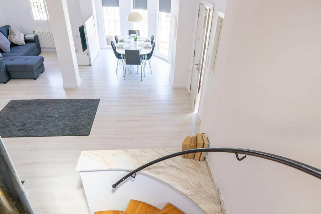 Casa Lilly-Rose, A Beautiful 3 Bedroom Detached Villa A Short Walk To The Villamartin Plaza & Golf Course Exterior foto